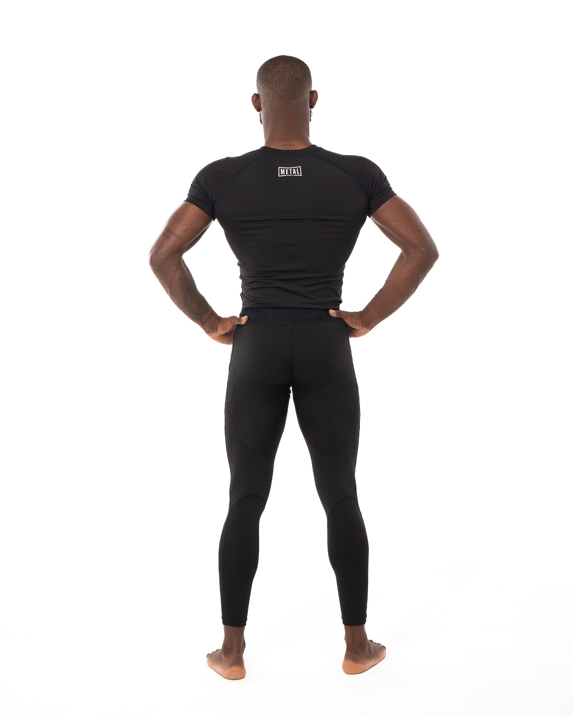 RASHGUARD NOIR