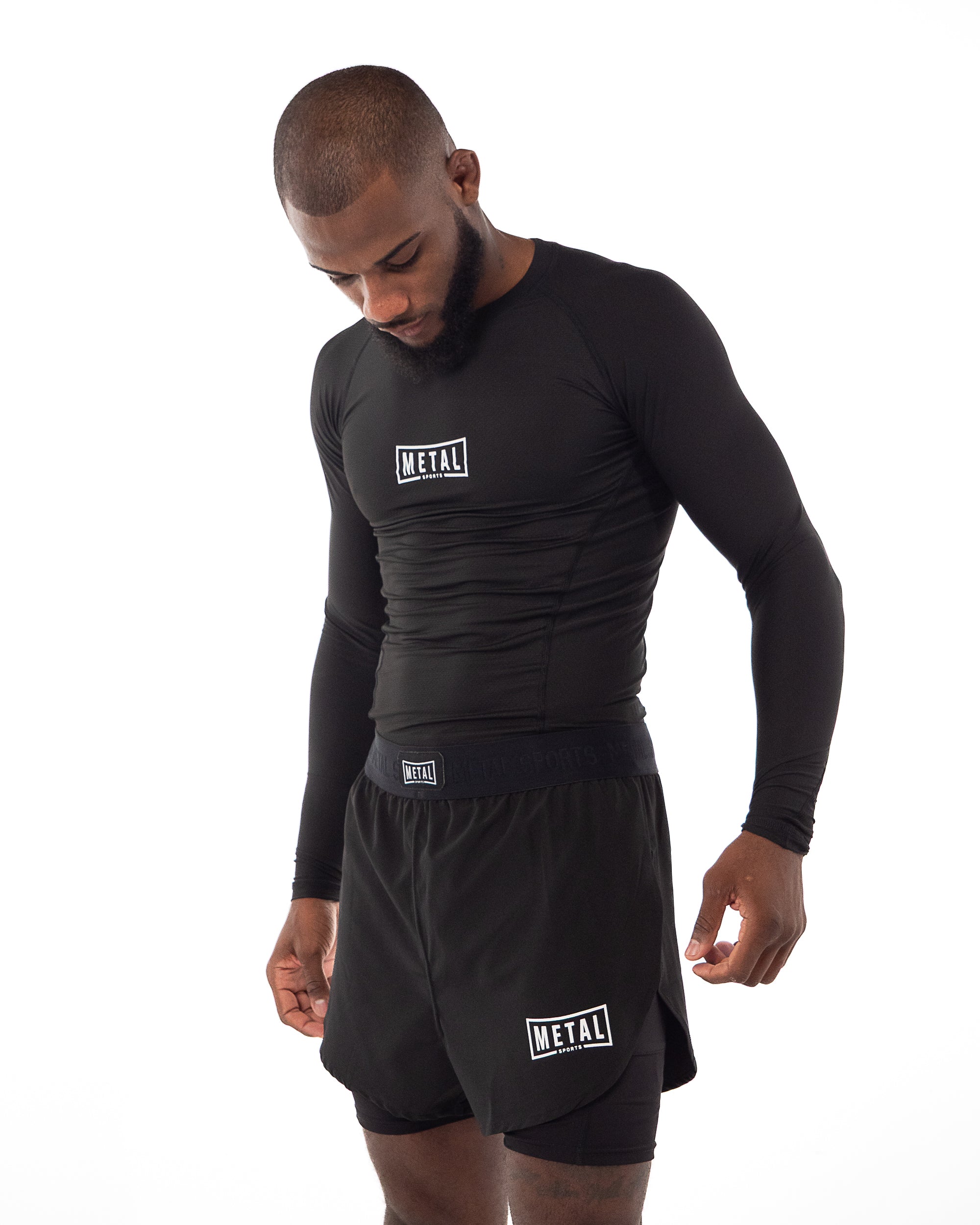 RASHGUARD PERFORMANCE MANCHES LONGUES NOIR