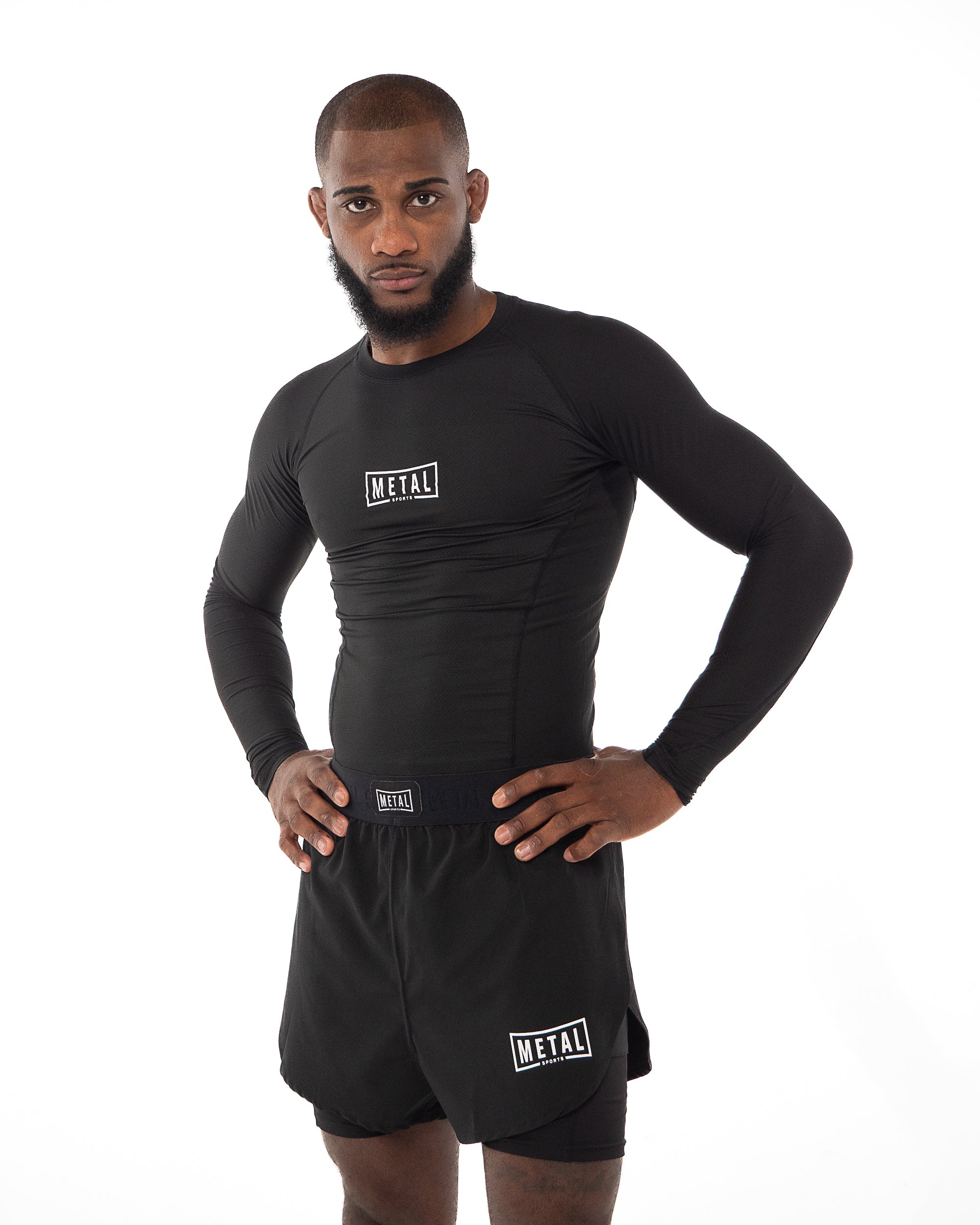 RASHGUARD PERFORMANCE MANCHES LONGUES NOIR