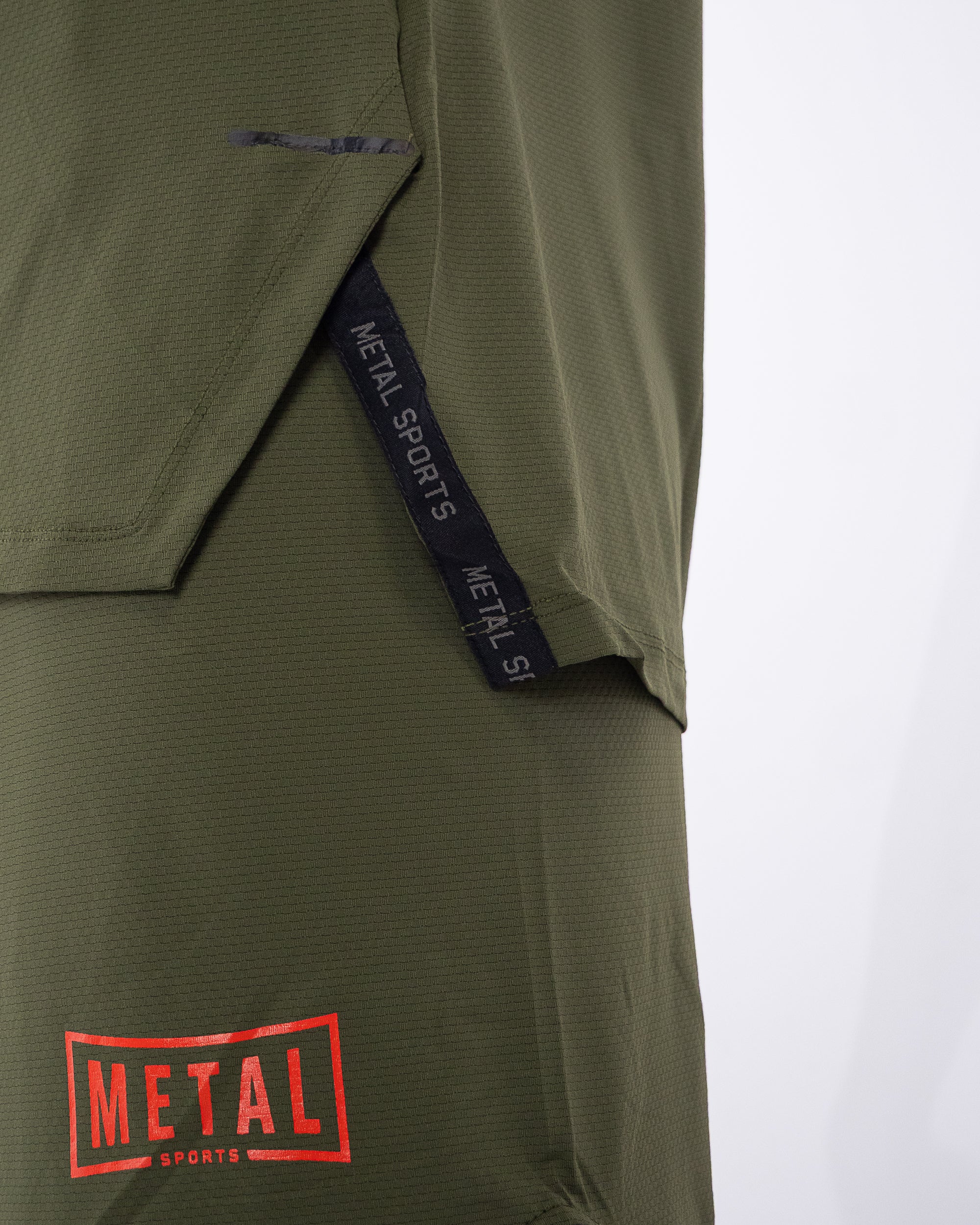 OVERSIZED TRAINING TANK OLIVE