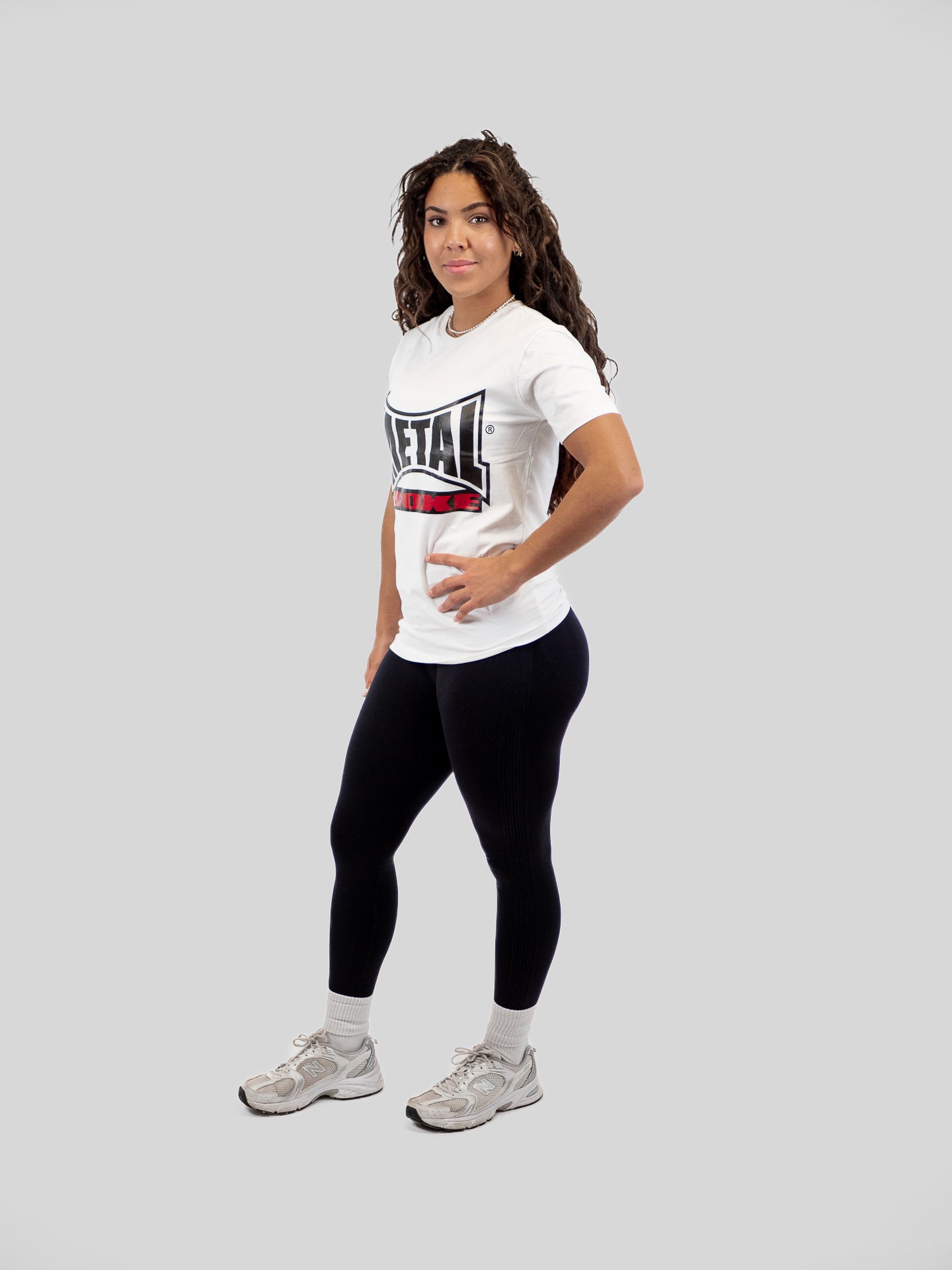WOMEN’S WHITE VISUAL T-SHIRT