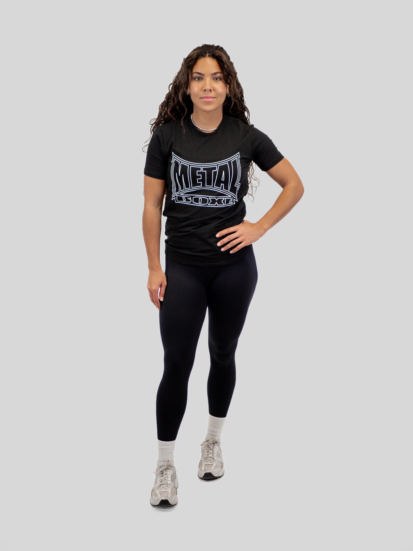 ONE WOMEN’S T-SHIRT BLACK WHITE