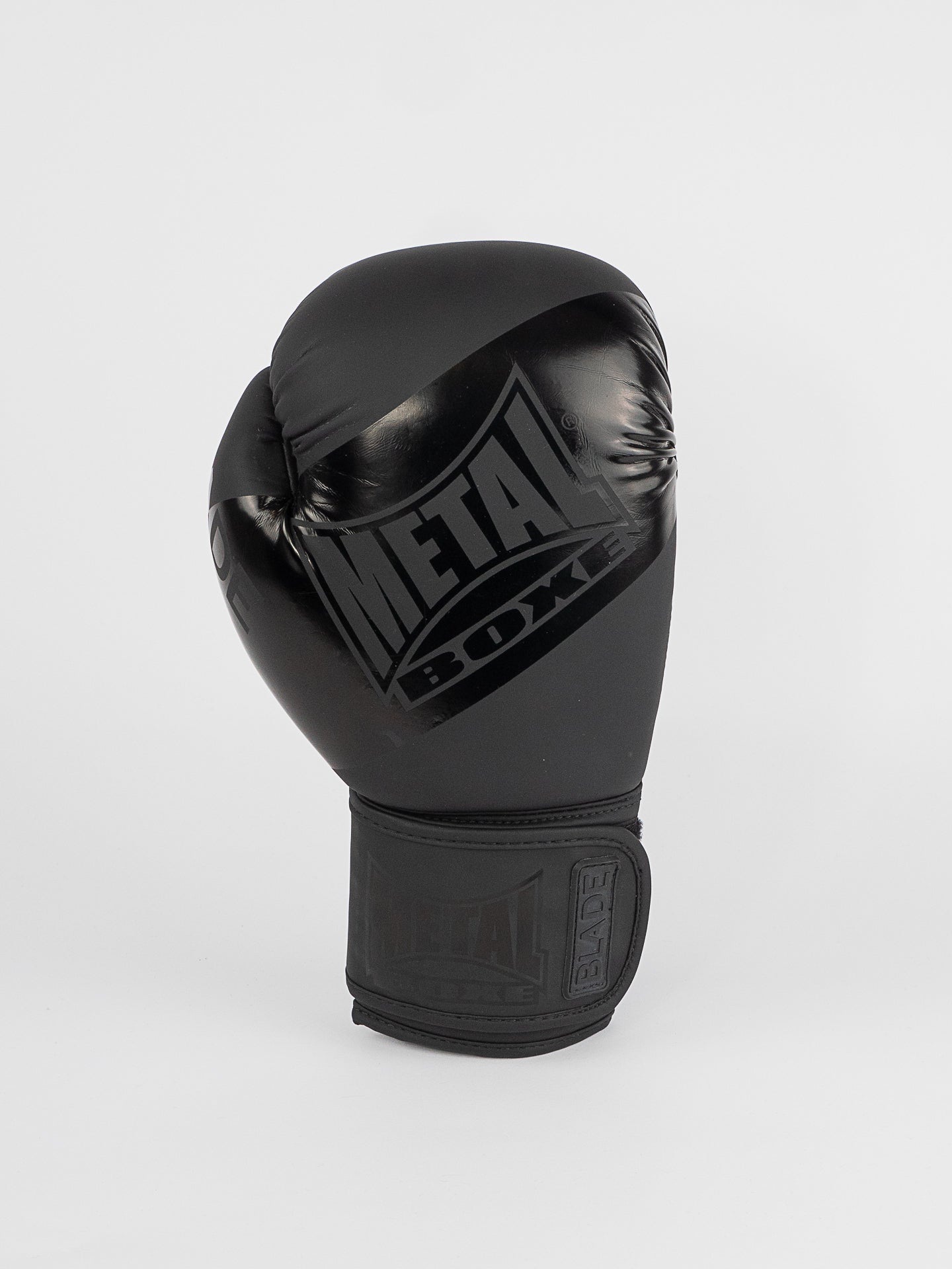 BLADE BLACK IS BLACK BOXING GLOVES