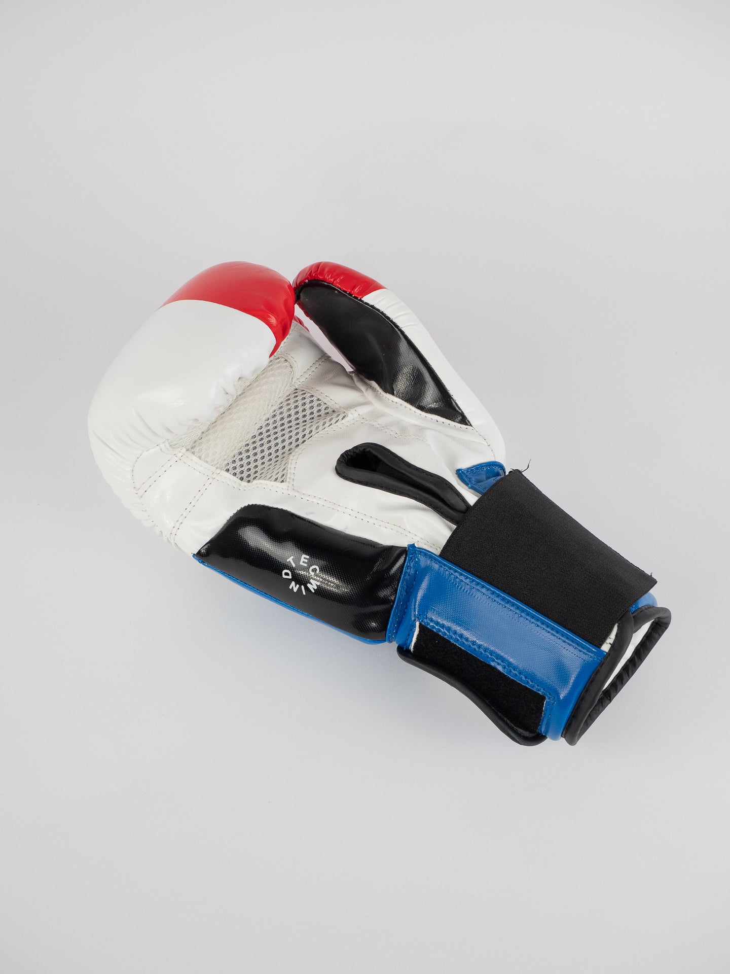 COMPETITION BOXING GLOVES BLUE WHITE RED
