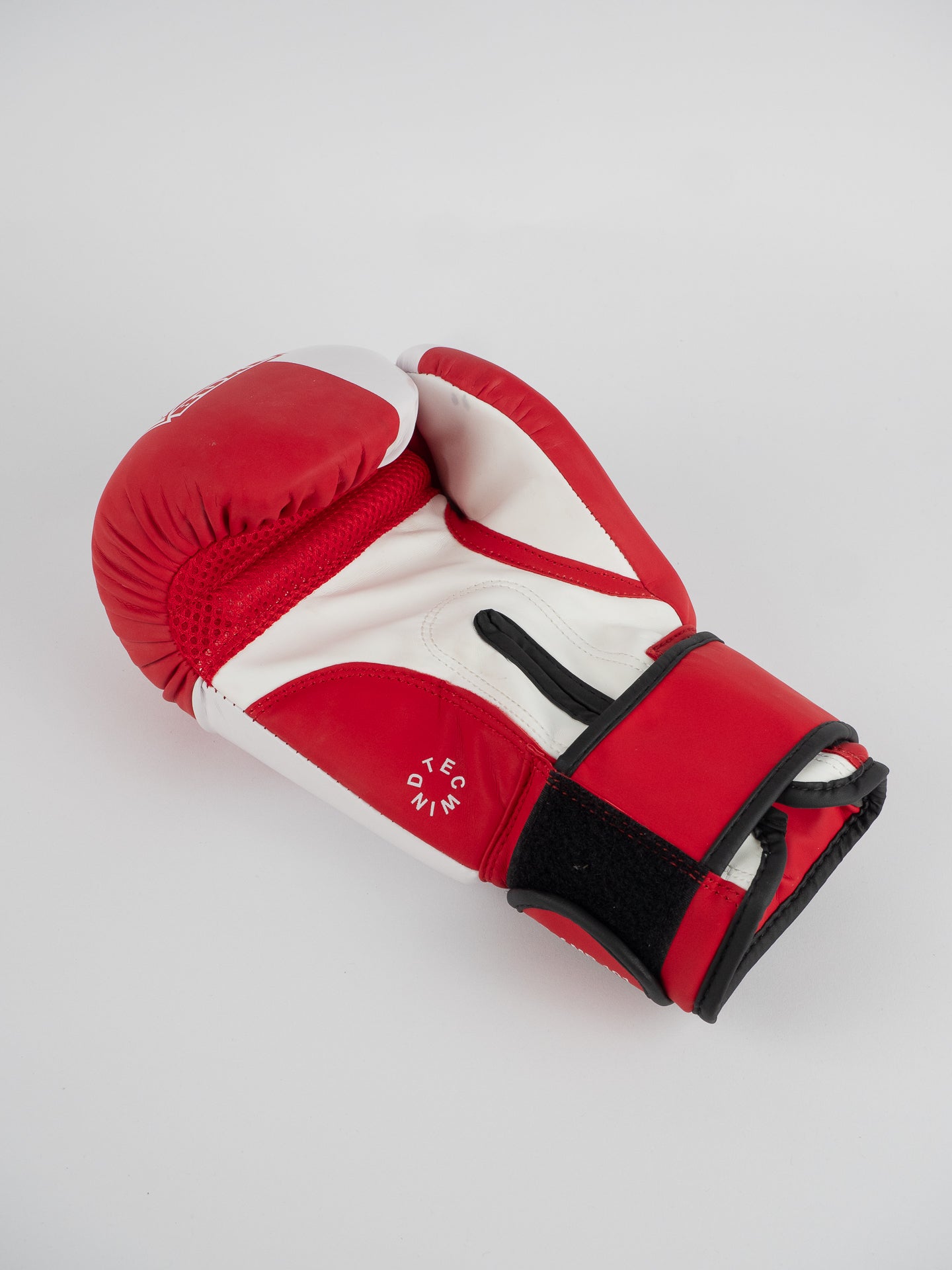RED AMATEUR COMPETITION BOXING GLOVES
