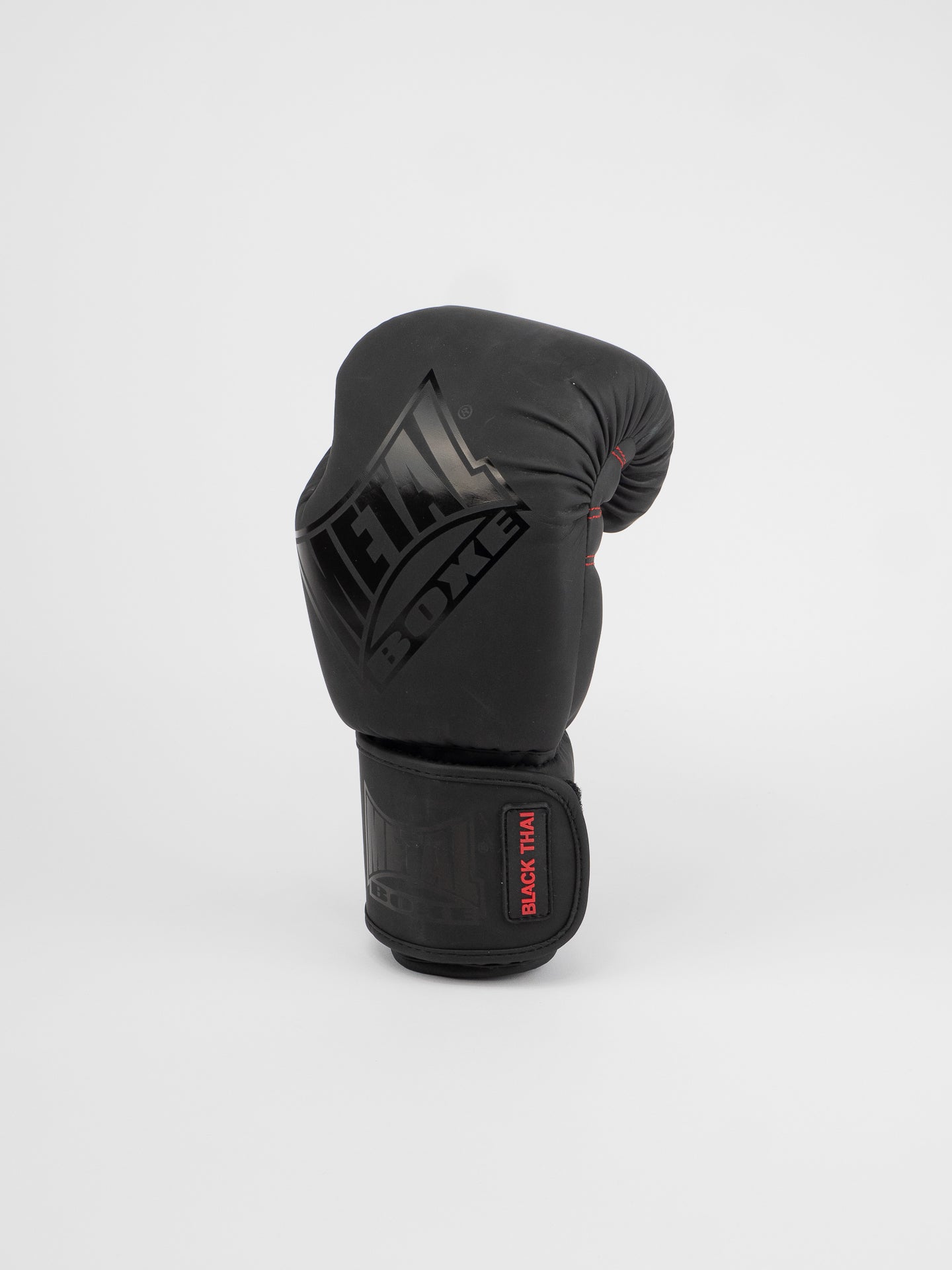 BLACK THAI BOXING GLOVES