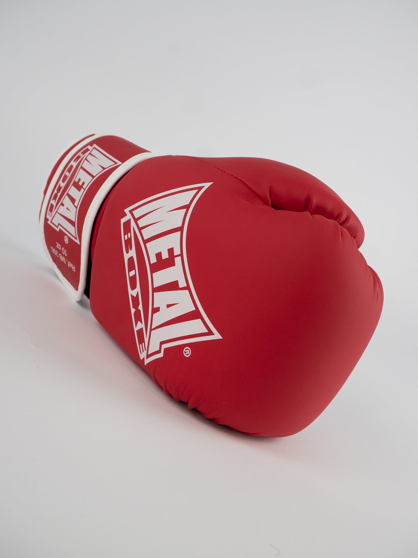 RED TRAINING BOXING GLOVES