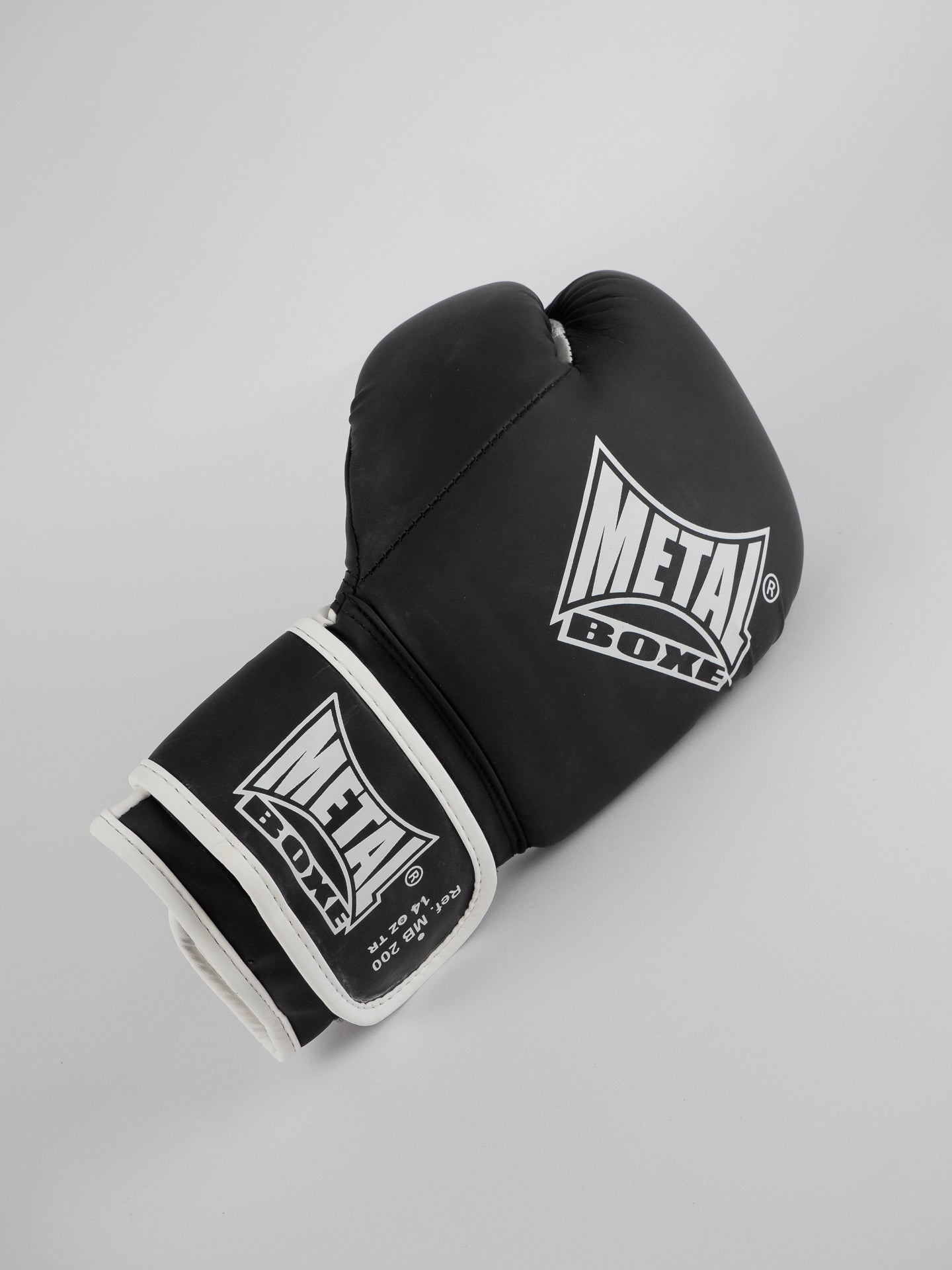 BLACK TRAINING BOXING GLOVES