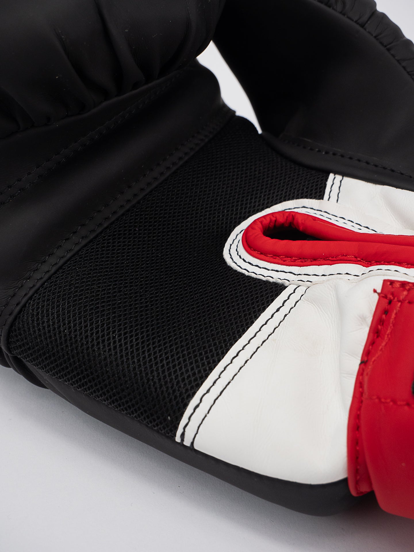 SPARRING BOXING GLOVES