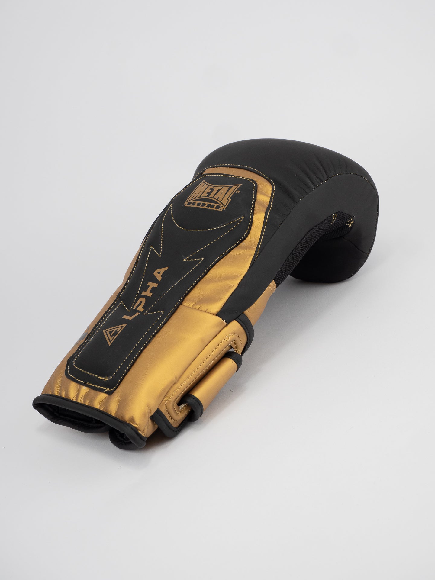 ALPHA BOXING GLOVES