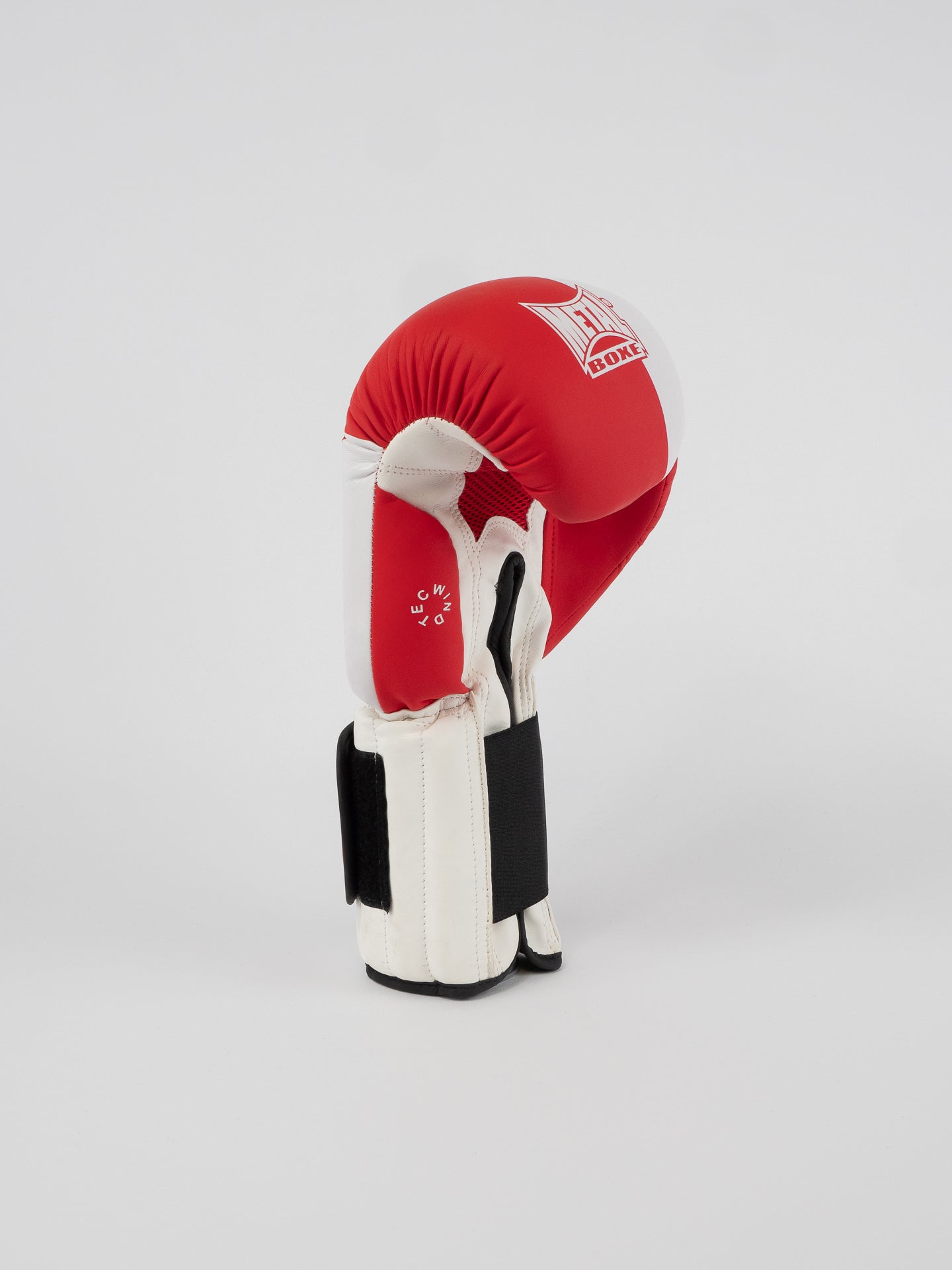 RED SAVATE BOXING GLOVES