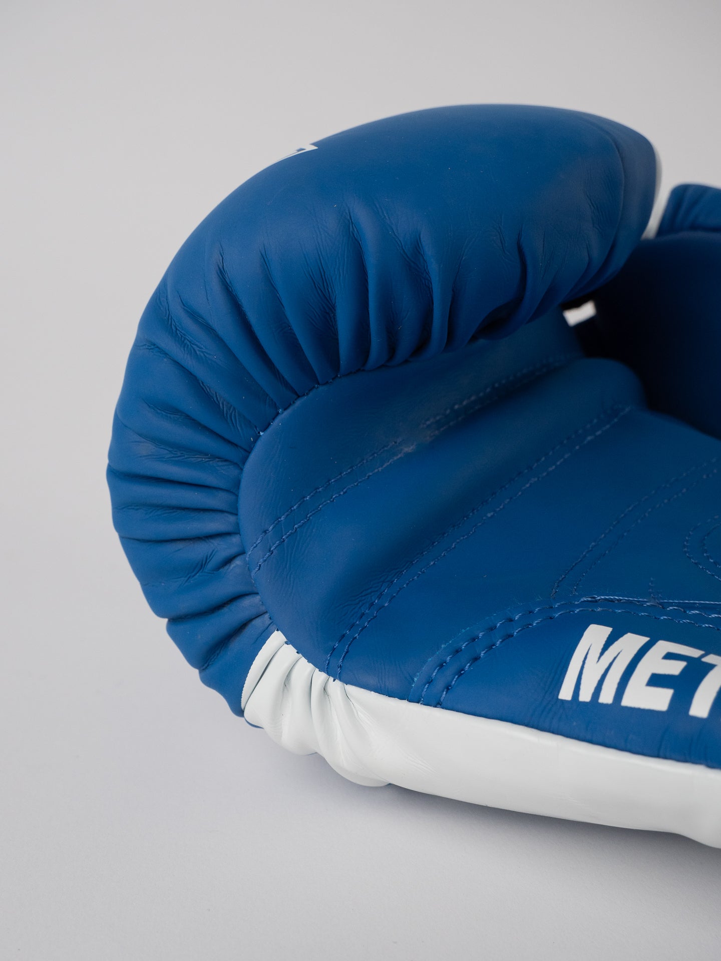 BLUE LACE-UP COMPETITION BOXING GLOVES