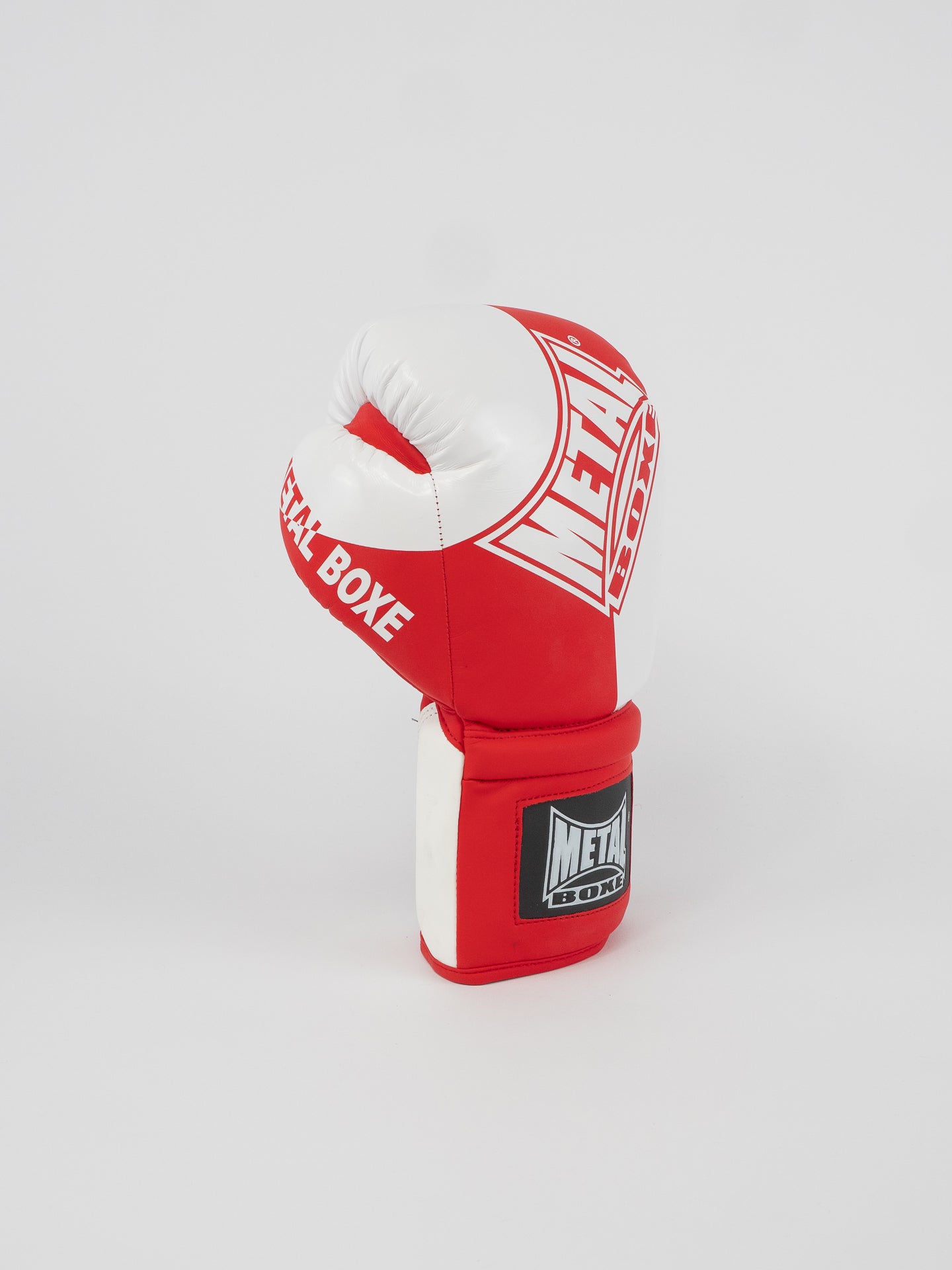 RED LACE-UP COMPETITION BOXING GLOVES
