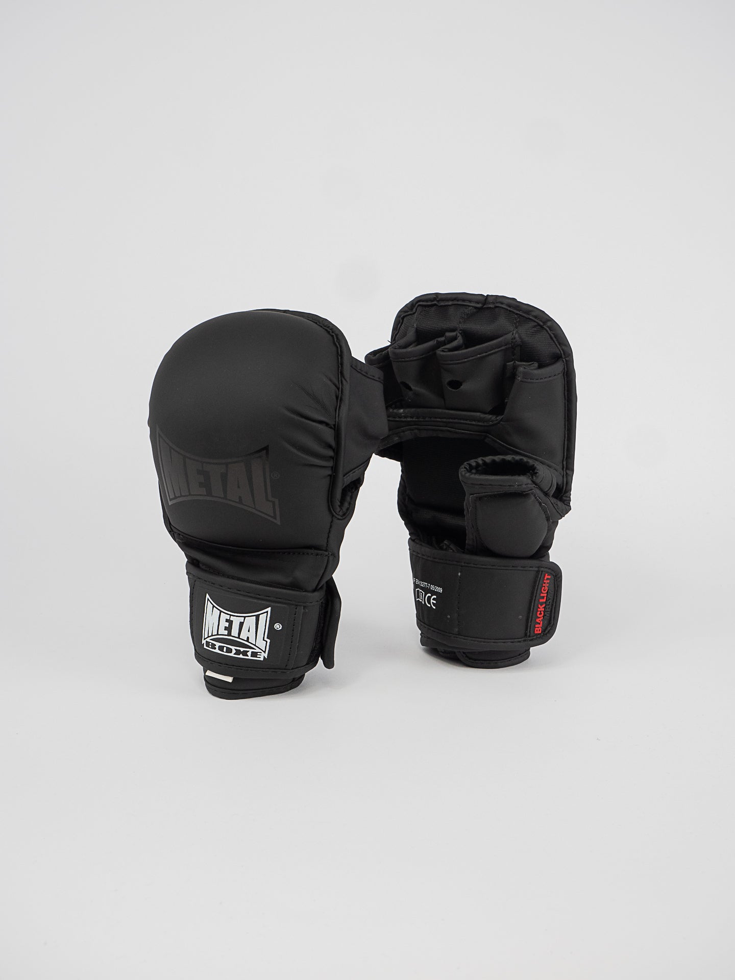 MMA SPARRING GLOVES BLACK LIGHT