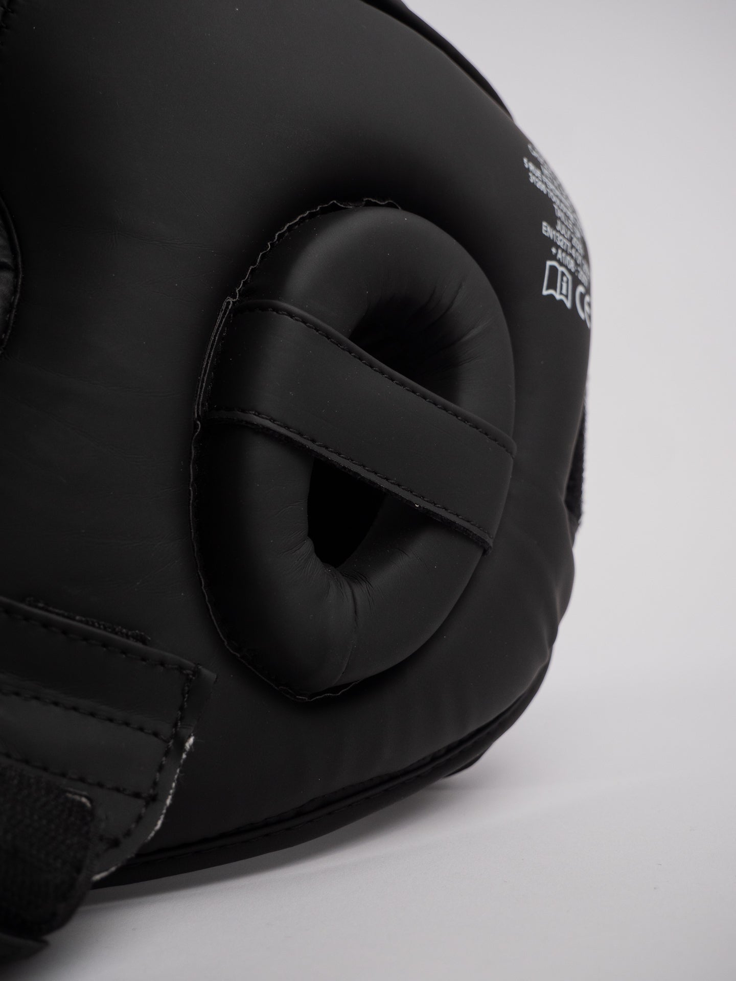 BLACK COMPETITION HELMET