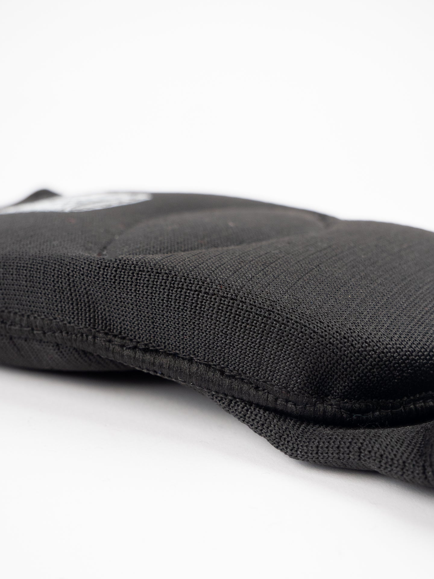 KNEE PAD