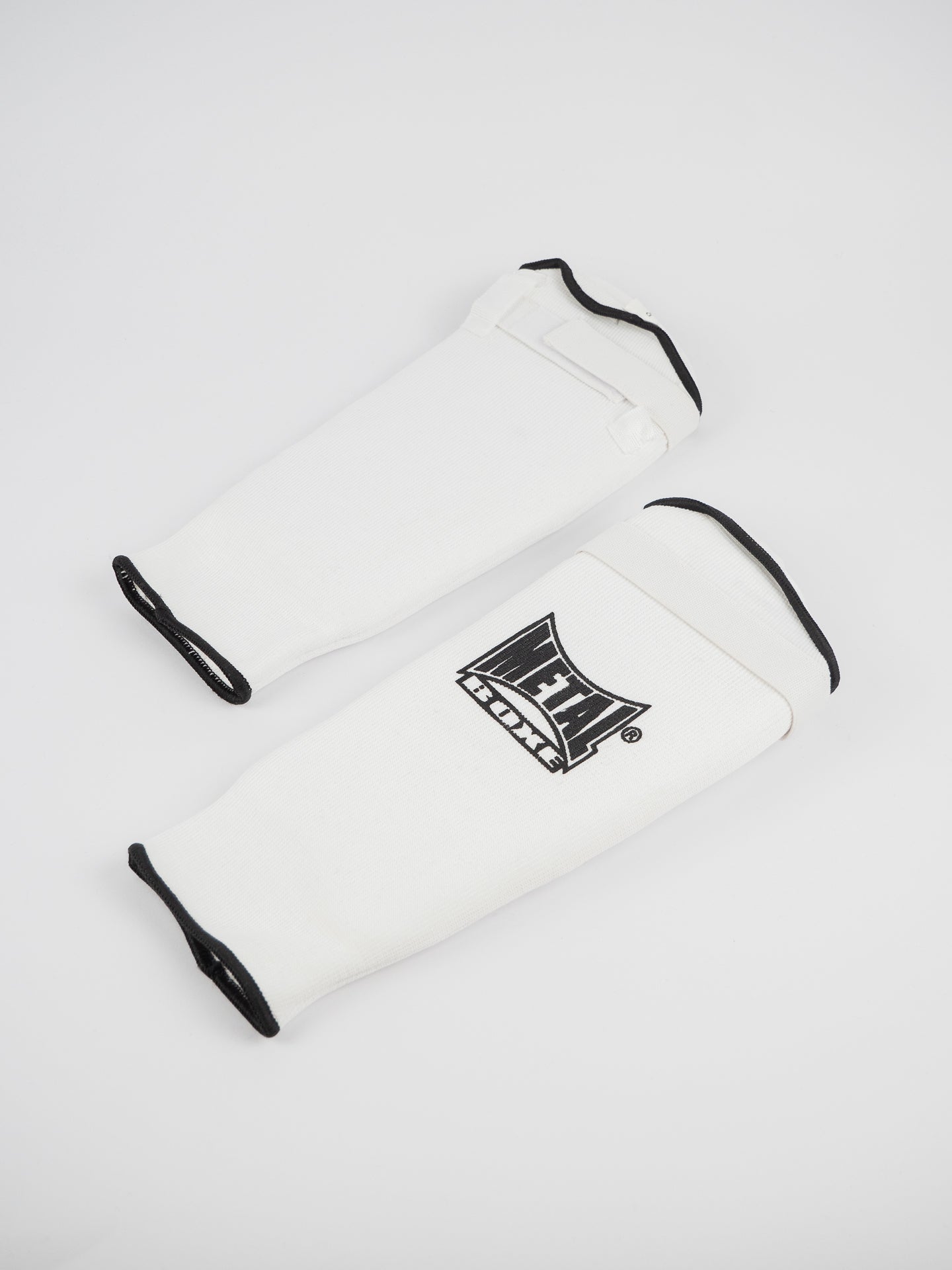 WHITE COTTON ELAST SHIN PROTECTOR