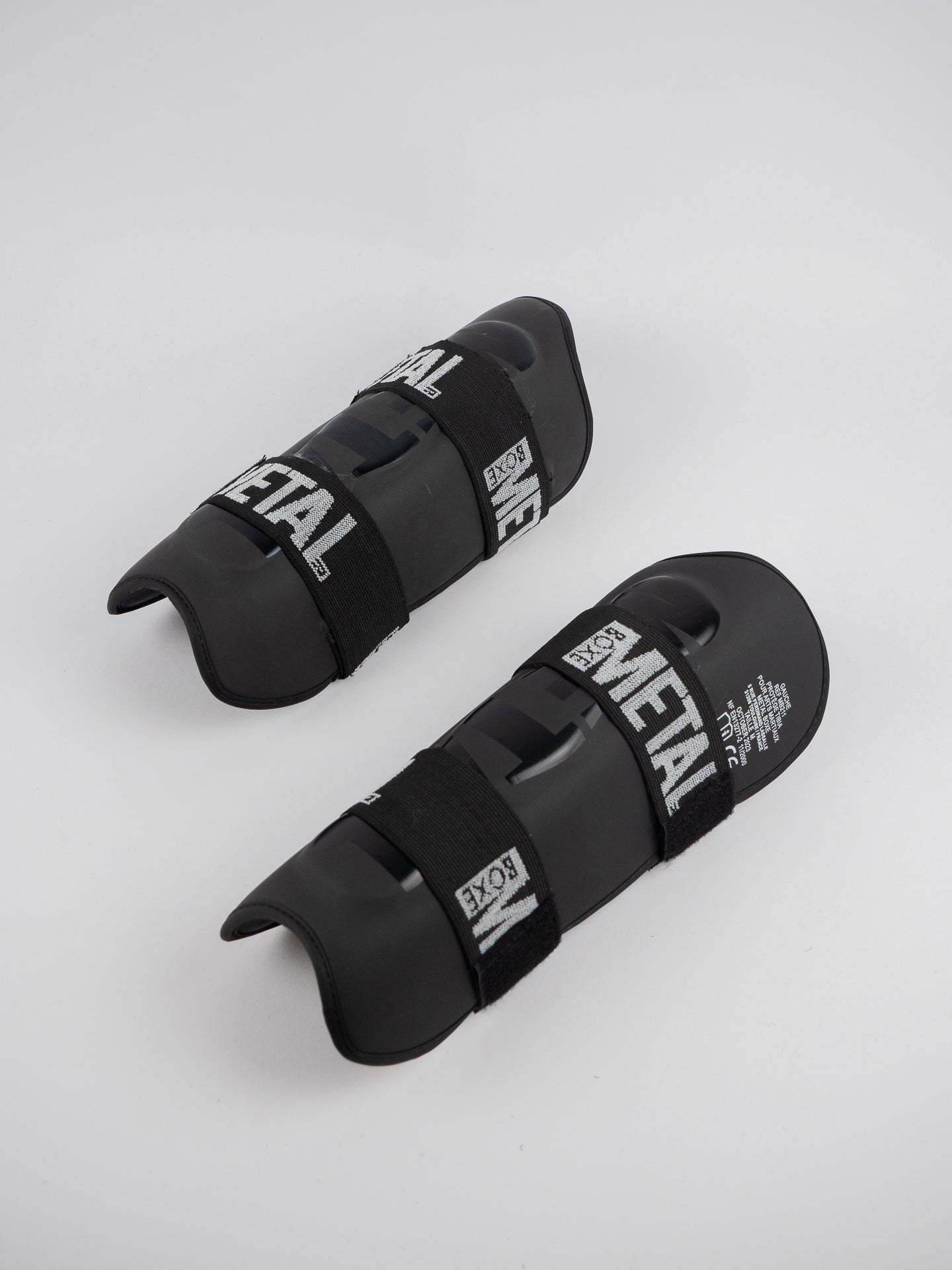 PRO SHIN PROTECTION. BLACK