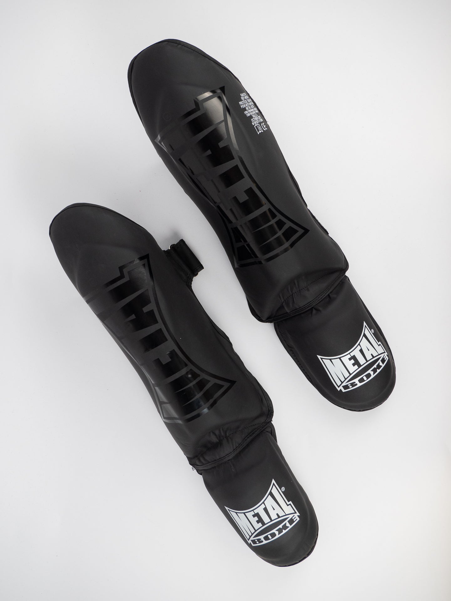 BLACK LIGHT ANATOMICAL SHIN+FOOT PROTECTION