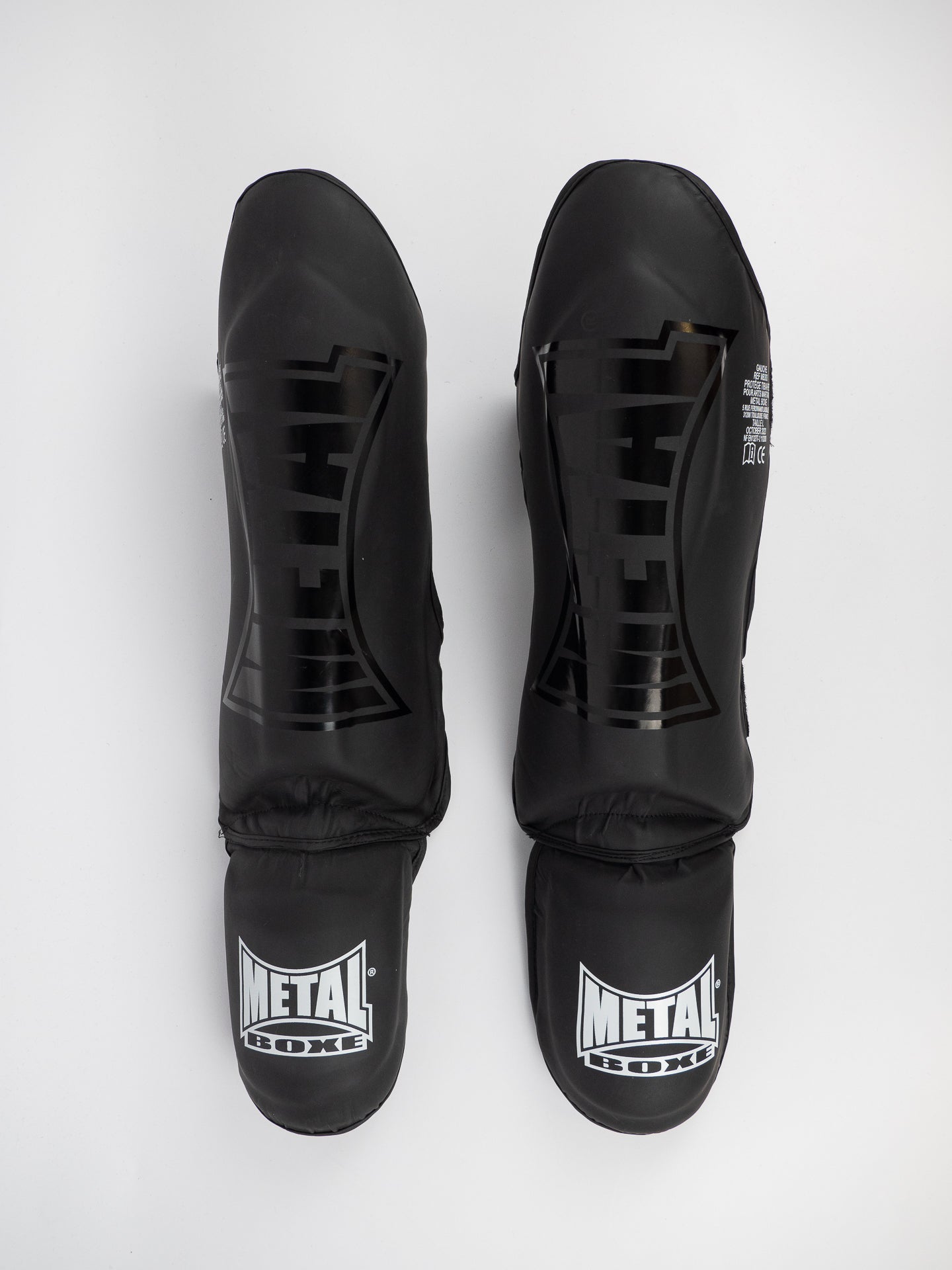 BLACK LIGHT ANATOMICAL SHIN+FOOT PROTECTION