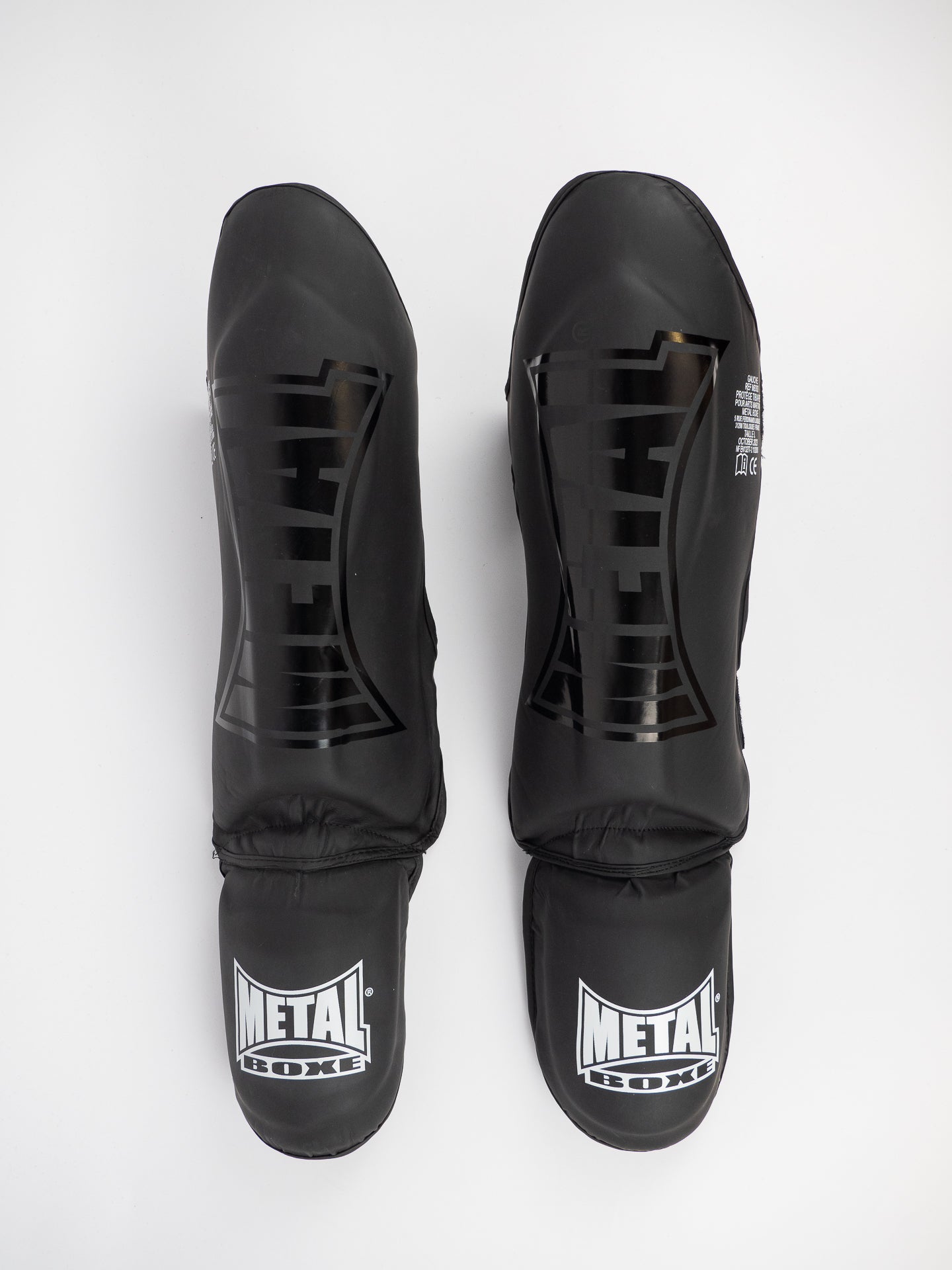 BLACK LIGHT ANATOMICAL SHIN+FOOT PROTECTION