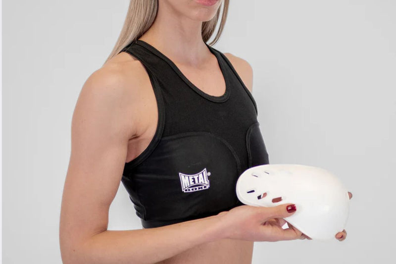 Des protections conçues pour la pratique féminine de la boxe