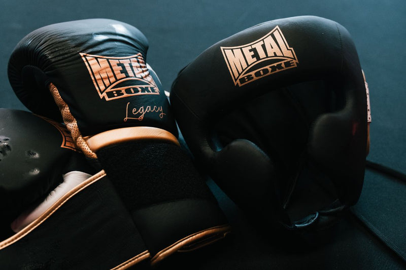 Gants de boxe et savate : des modèles pensés pour la boxe française