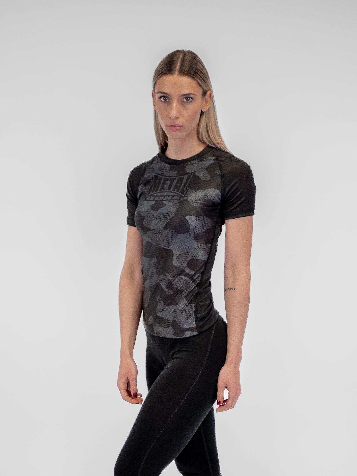 RASHGUARD FEMME CAMO NOIR