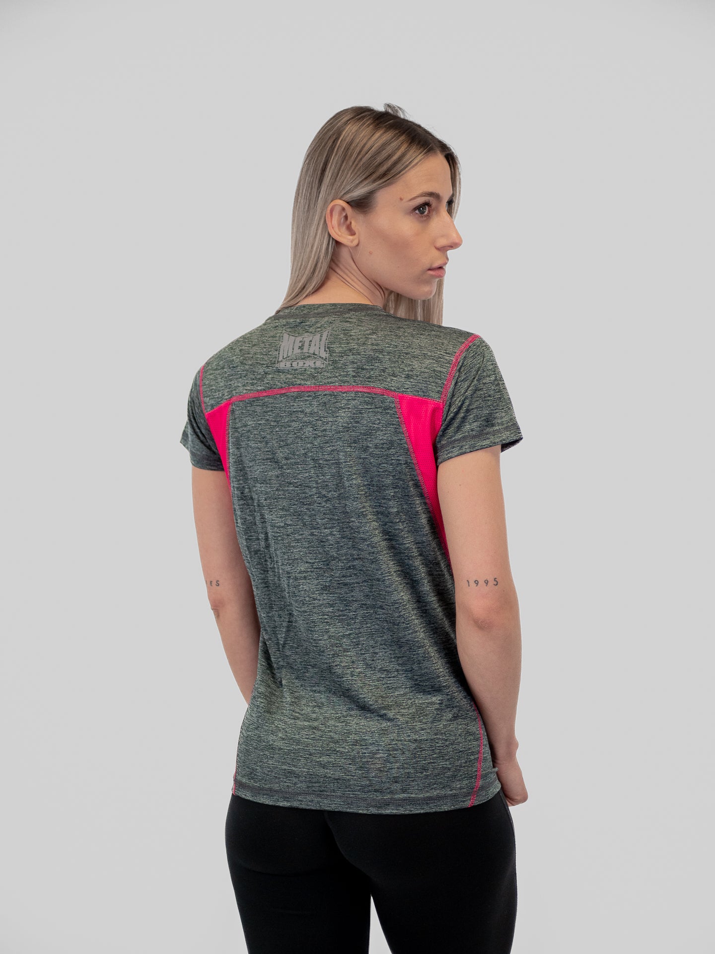 T-SHIRT FEMME TECHNIC GRIS FUCHSIA