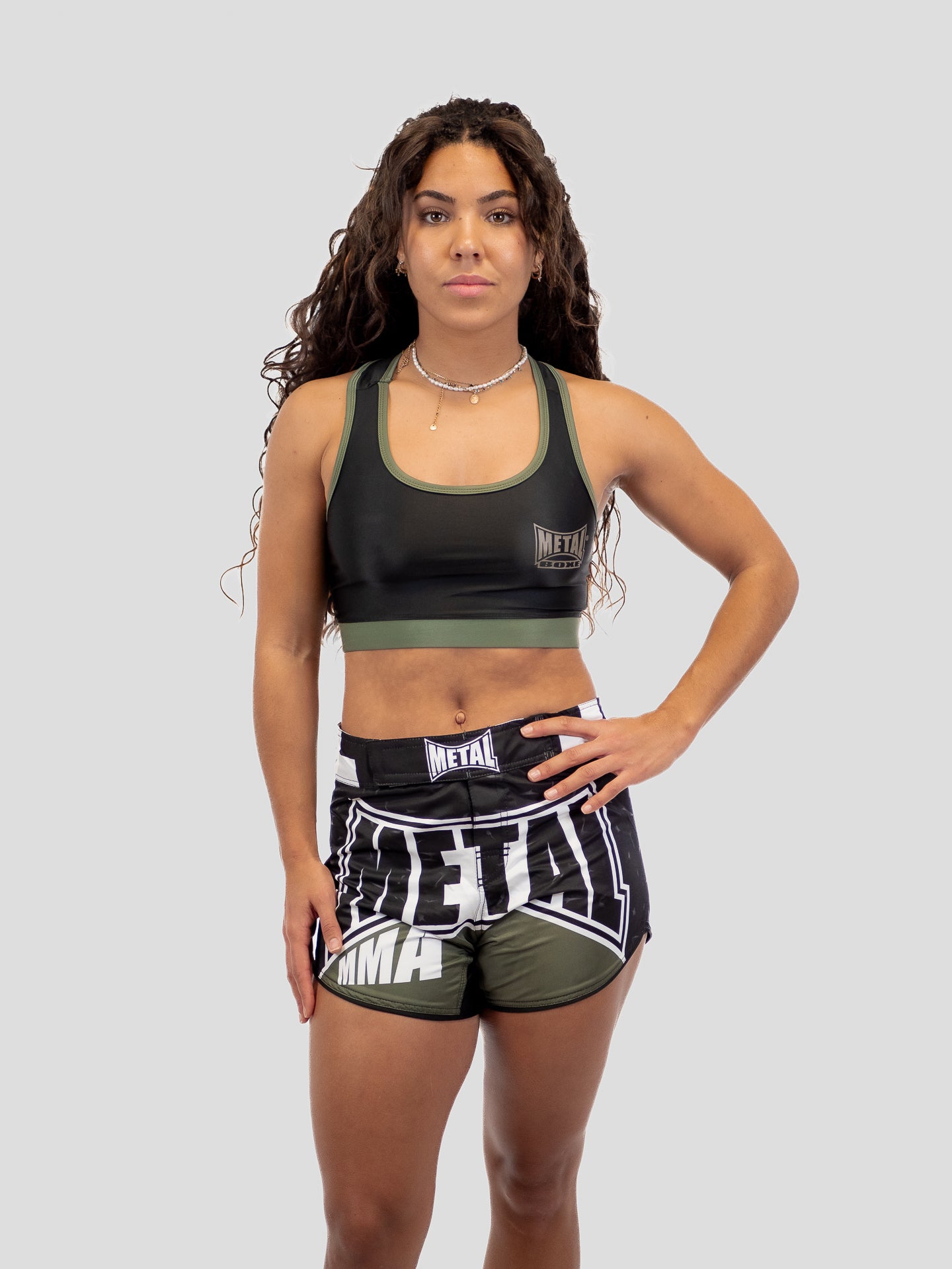 SHORT DE MMA NOIR KAKI FEMME