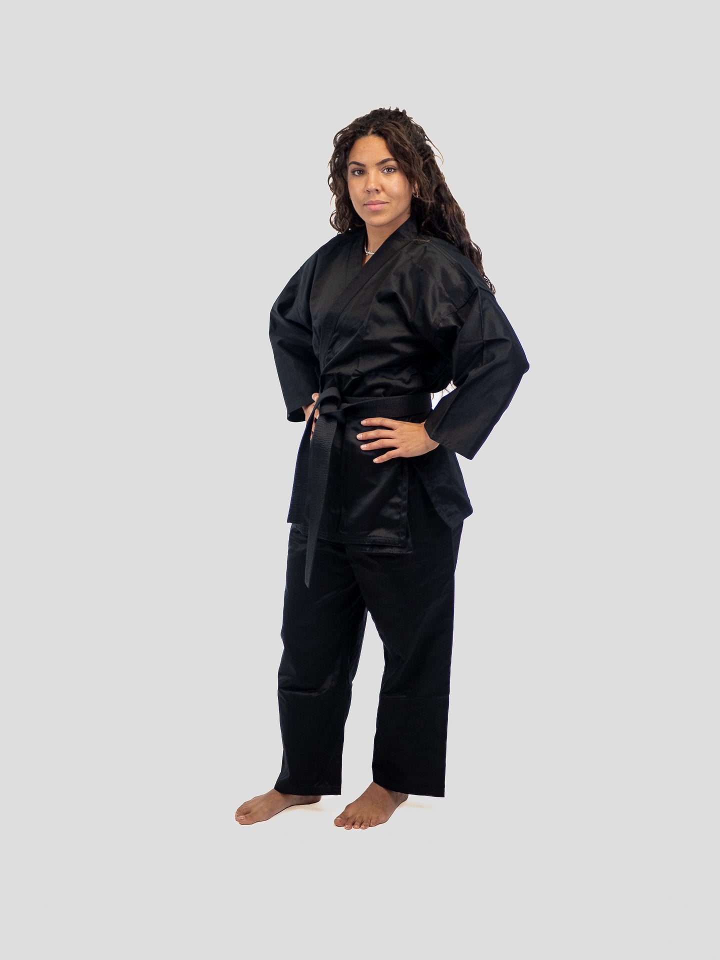 KIMONO KARATE NOIR YOK