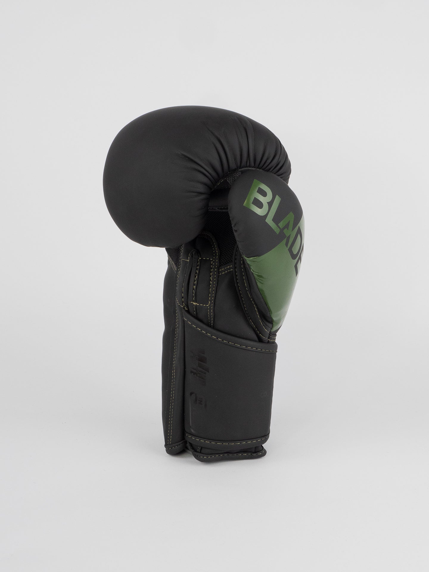 GANTS DE BOXE BLADE NOIR KAKI