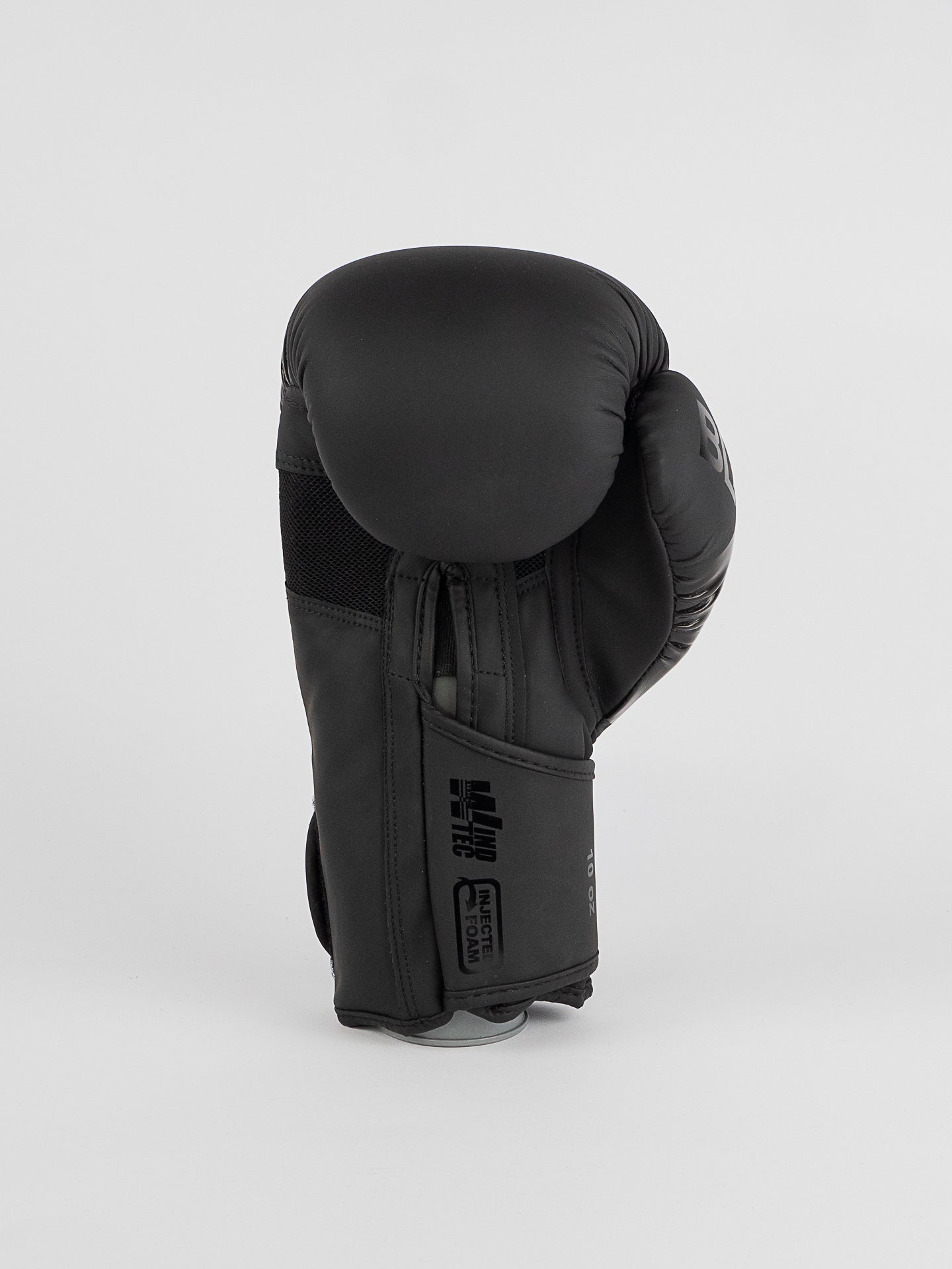 GANTS DE BOXE BLADE BLACK IS BLACK