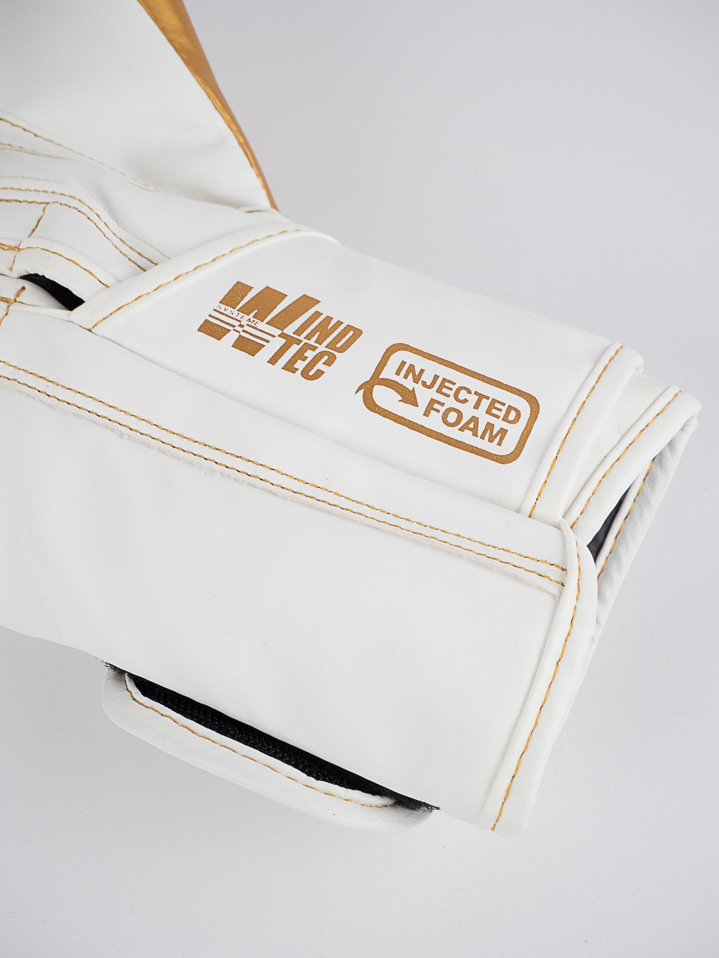 GANTS DE BOXE BLADE GOLD BLANC OR