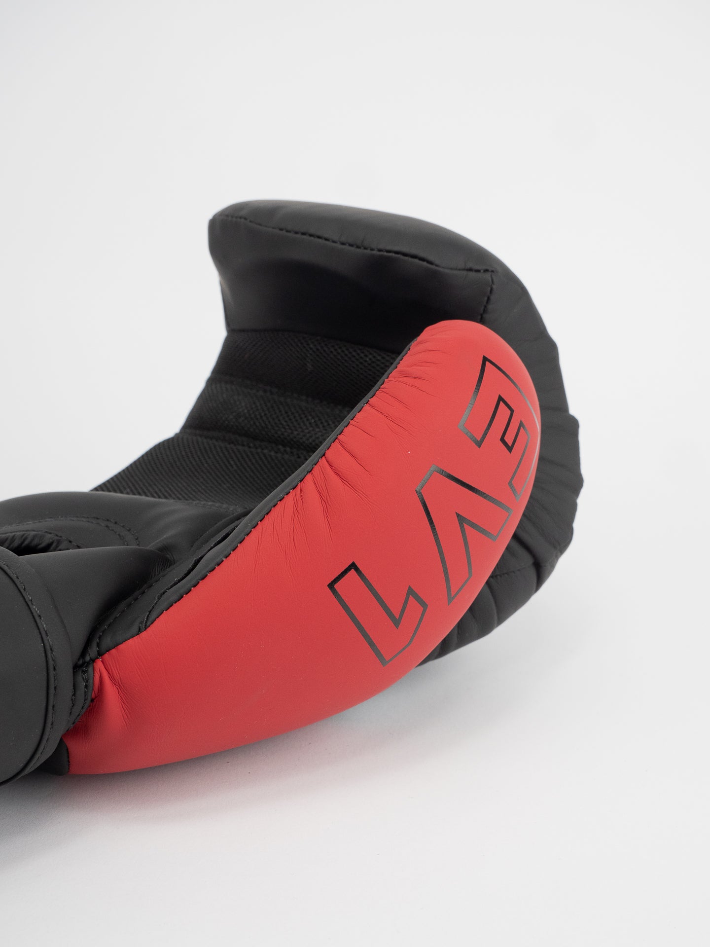 GANTS DE BOXE COMPÉTITION EV1 NOIR ROUGE