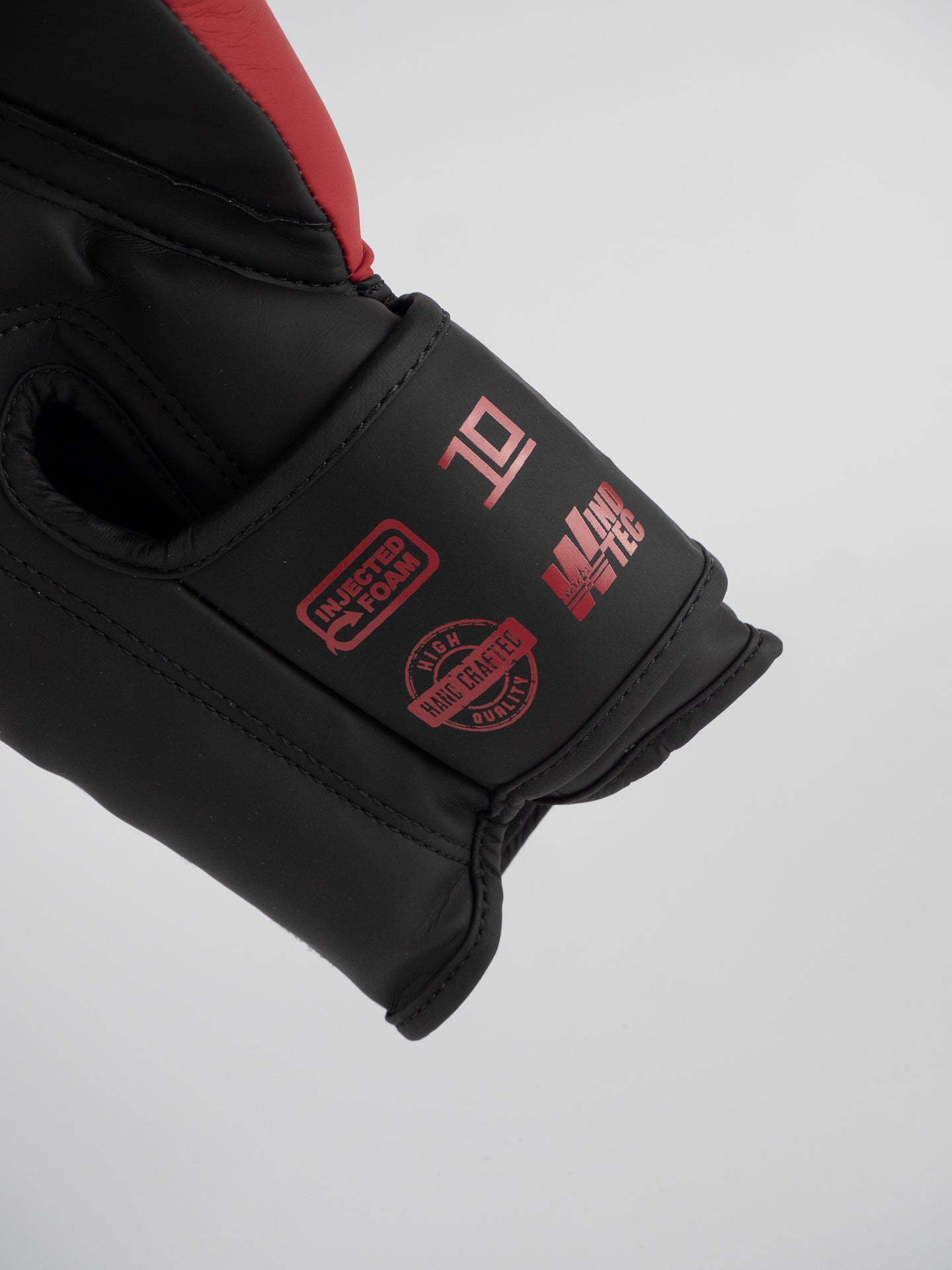 GANTS DE BOXE COMPÉTITION EV1 NOIR ROUGE