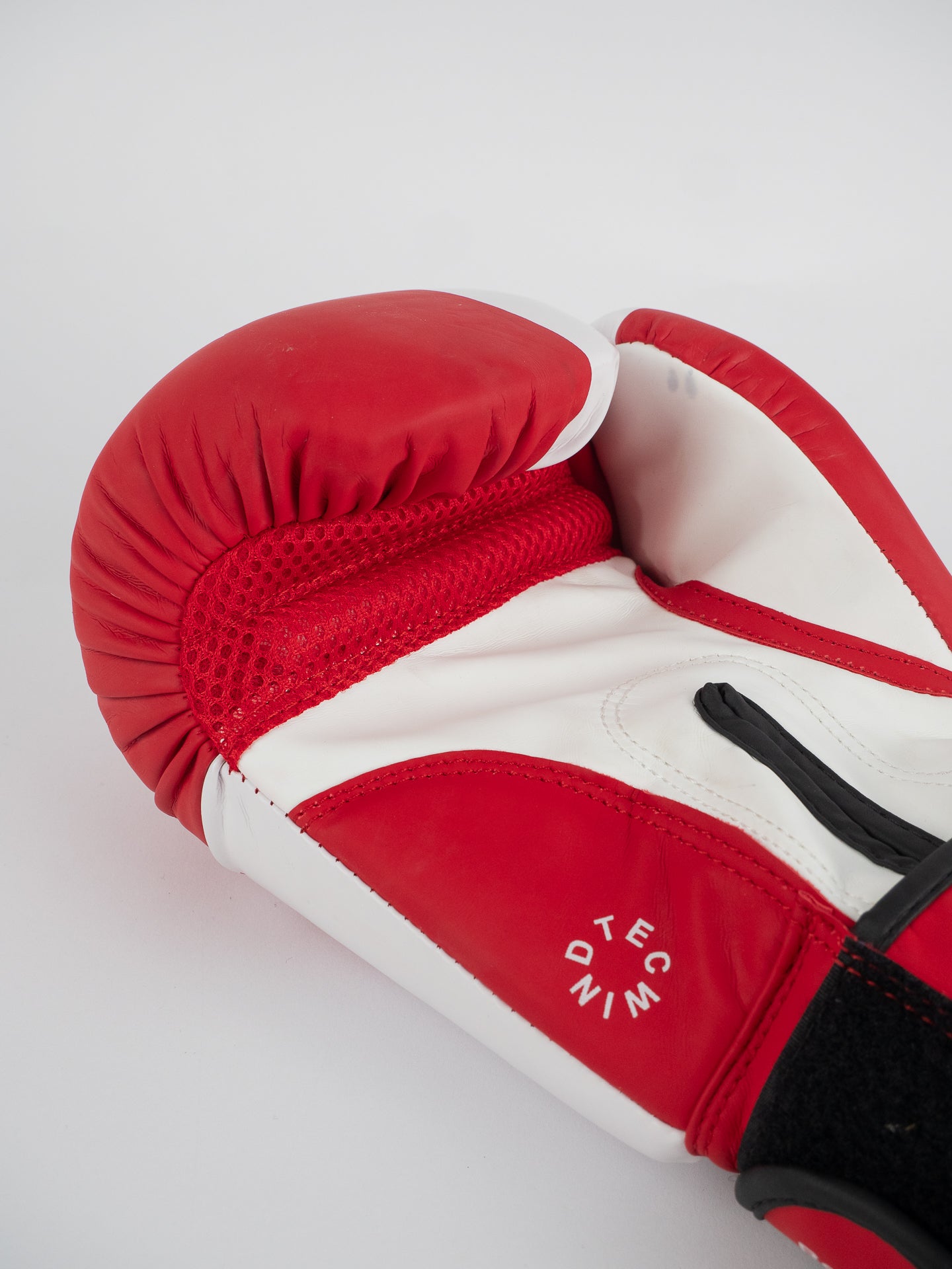 GANTS DE BOXE COMPÉTITION AMATEUR ROUGE