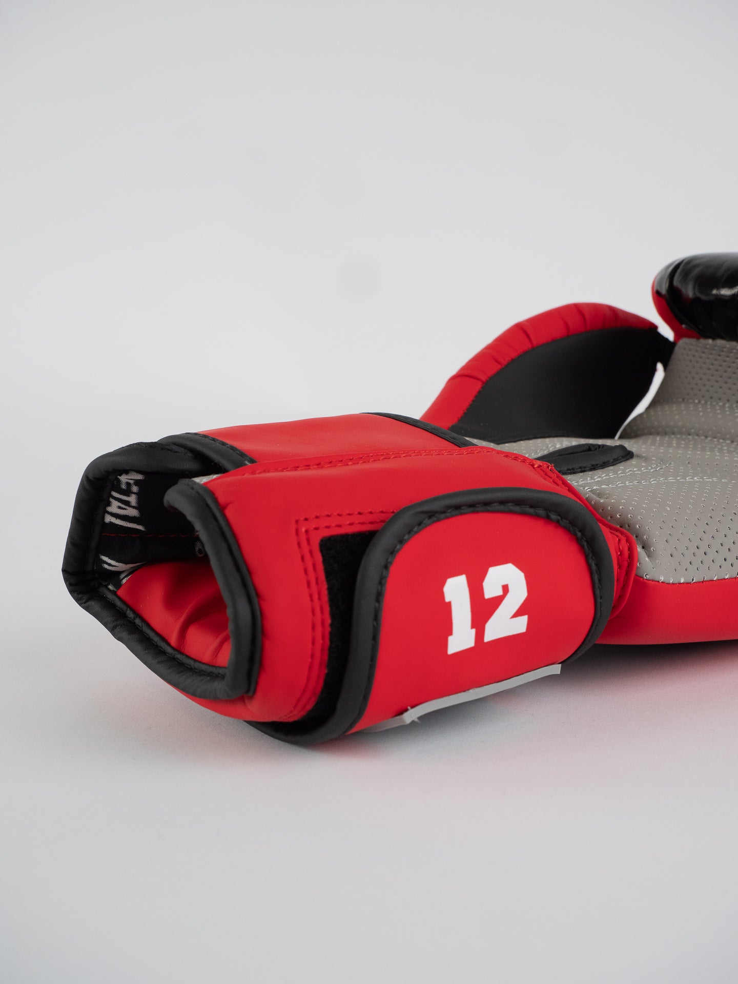 GANTS DE BOXE COMPÉTITION PRO LINE ROUGE