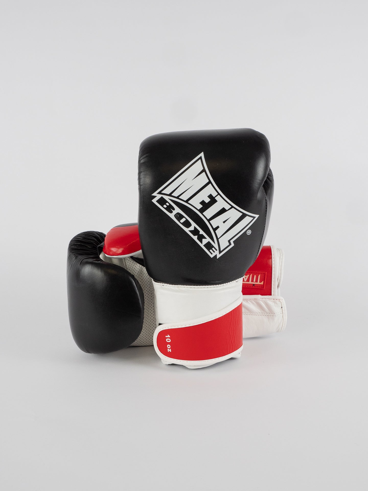 GANTS DE BOXE TITAN NOIR BLANC ROUGE