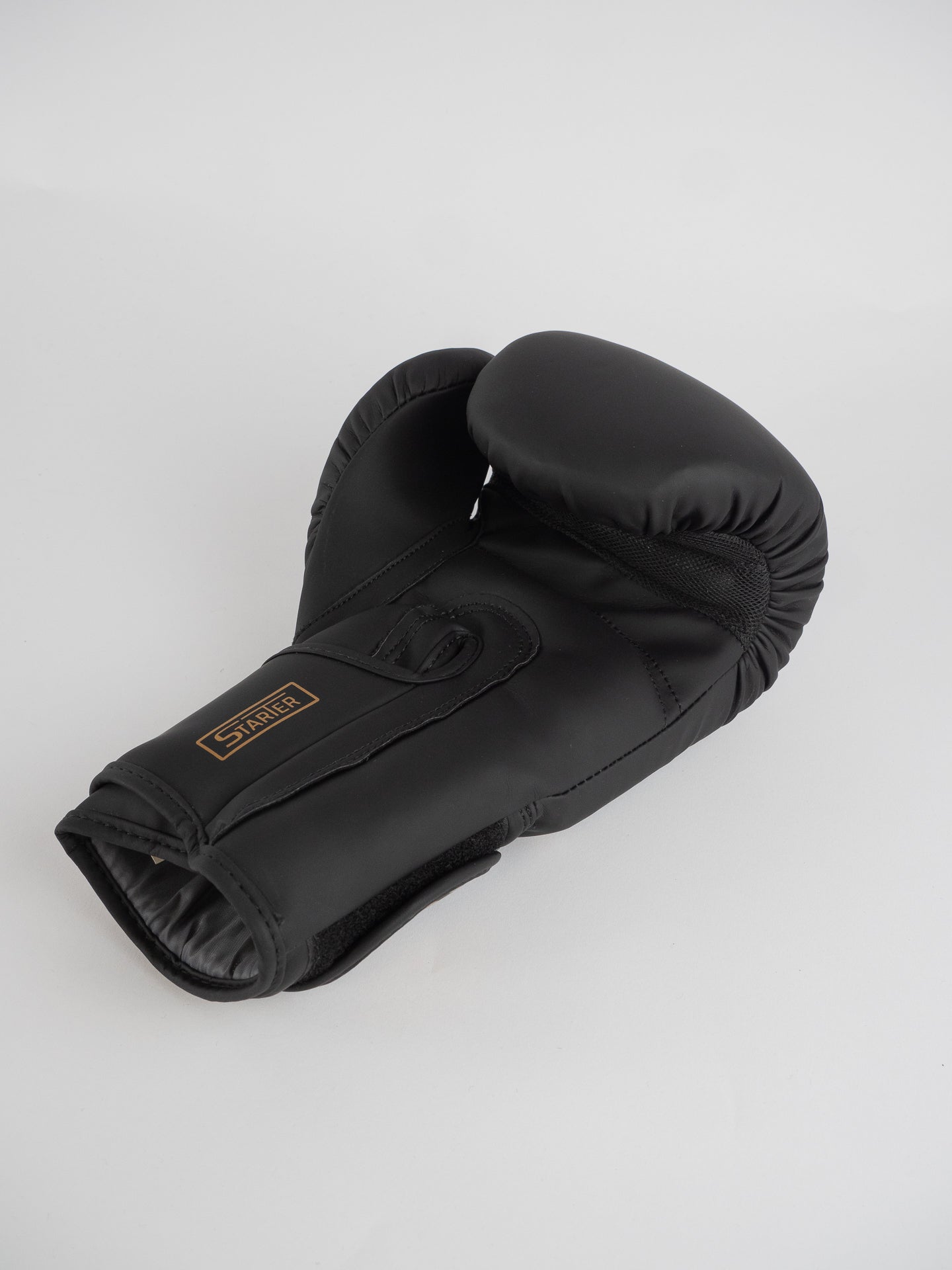 GANTS DE BOXE STARTER NOIR OR
