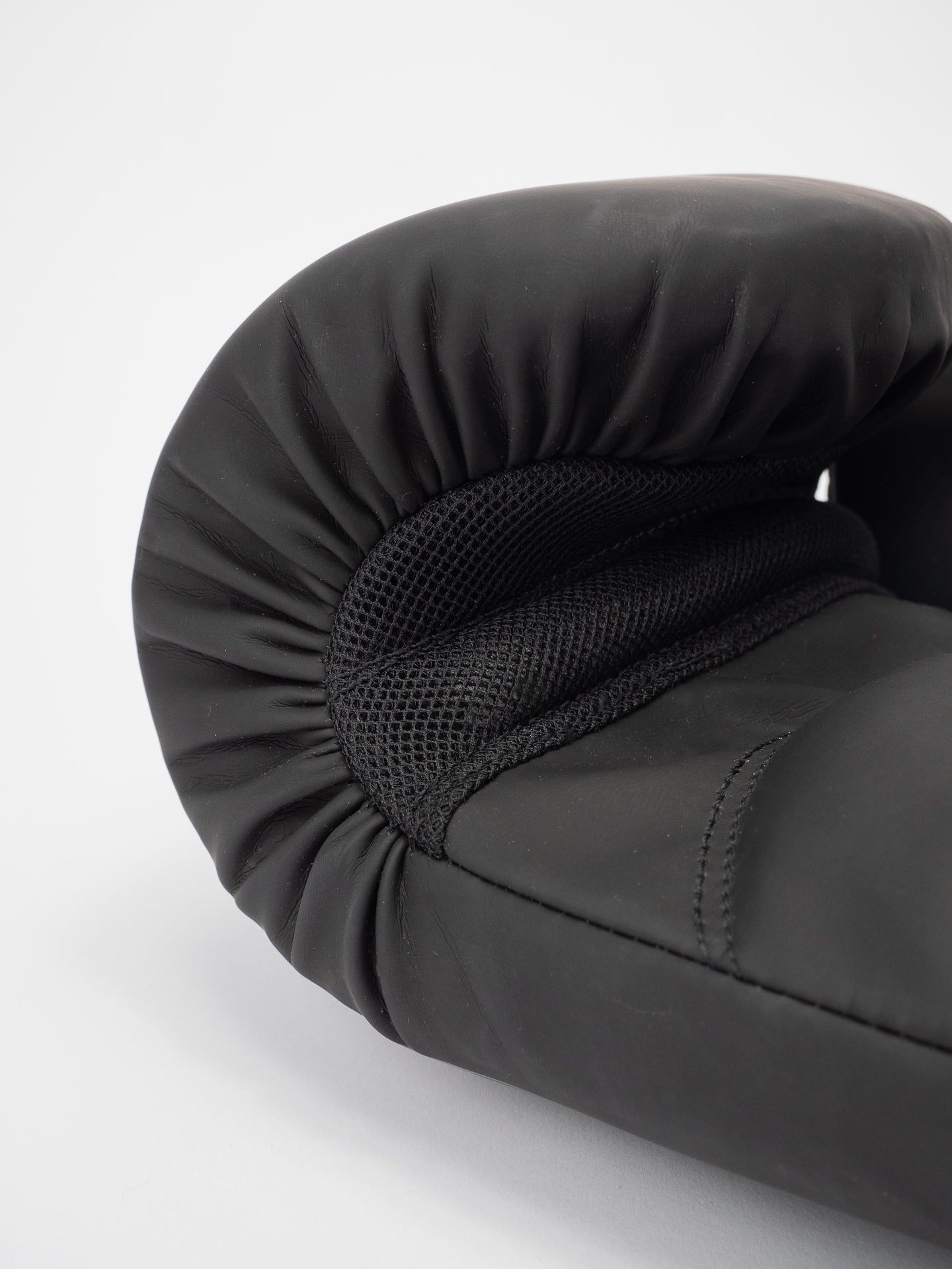 GANTS DE BOXE STARTER NOIR GRIS