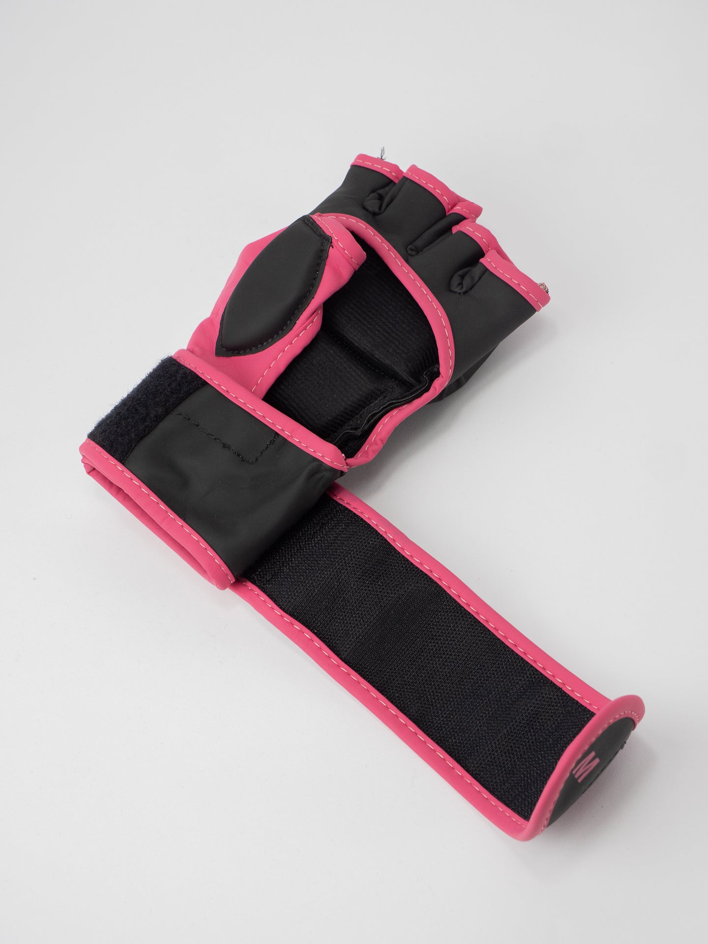 GANTS DE MMA NOIR FUCHSIA