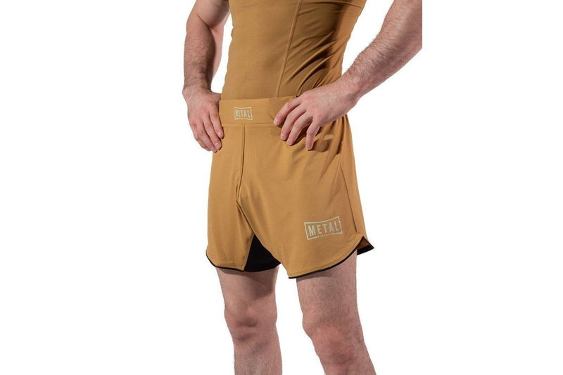 Fight short de MMA : la coupe fendue du combat libre